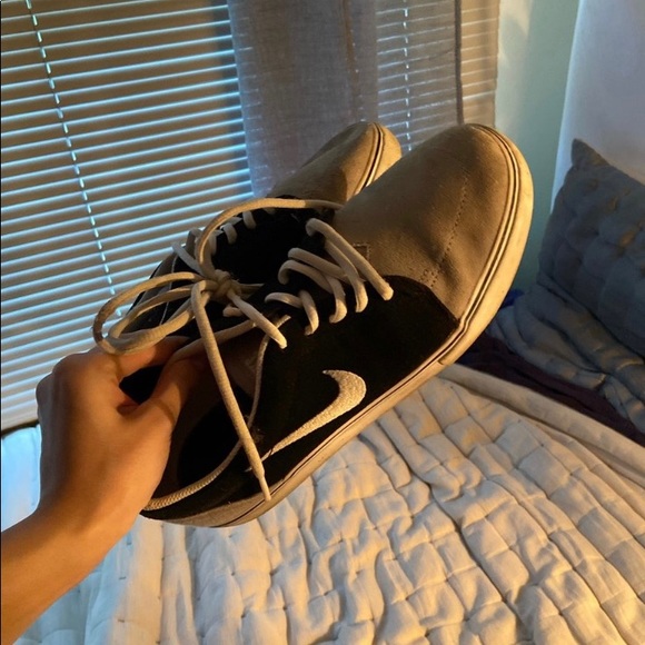 Gray Nike Skater Shoes - Picture 2 of 2